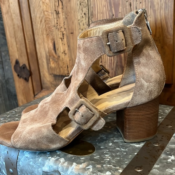 Rag & Bone Open Toe Suede Sandal Bootie With Buckles Neutral Tan Camel - Picture 2 of 9